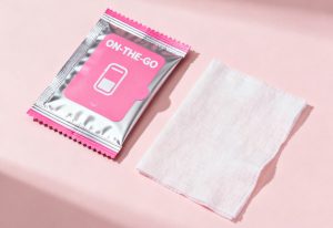 مناديل مبللة تجارية تقلل خطر التلوث بنسبة 92٪ وتزيد دوران الطاولات 18٪ مع ضمانات التحلل الحيوي المعتمدة